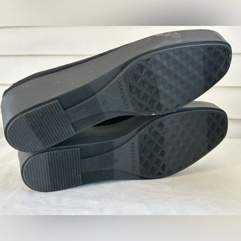 AEROSOLES Black Cowley Wedge Slip -On  Women's  Sz 10